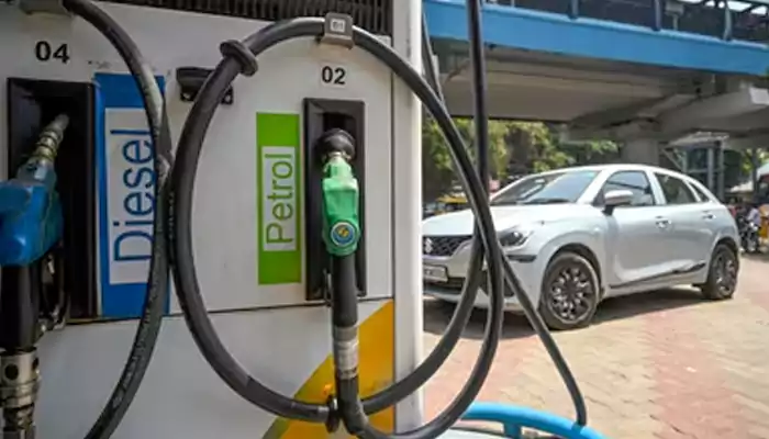 “My Car Holds 45 Litres. Why Was I Charged for 52?”: Viral Kanpur Case Revives Fuel Pump Trust Issues